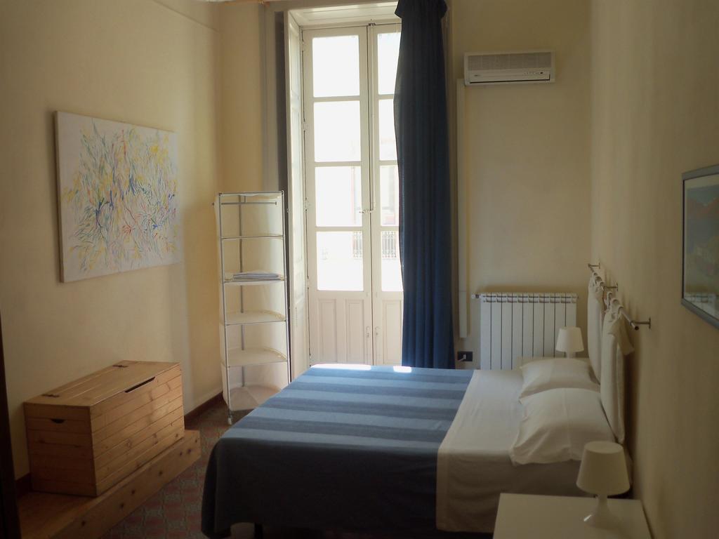 B&B Caravaggio Siracusa 200 Metres From Ortigia Syracuse Екстер'єр фото